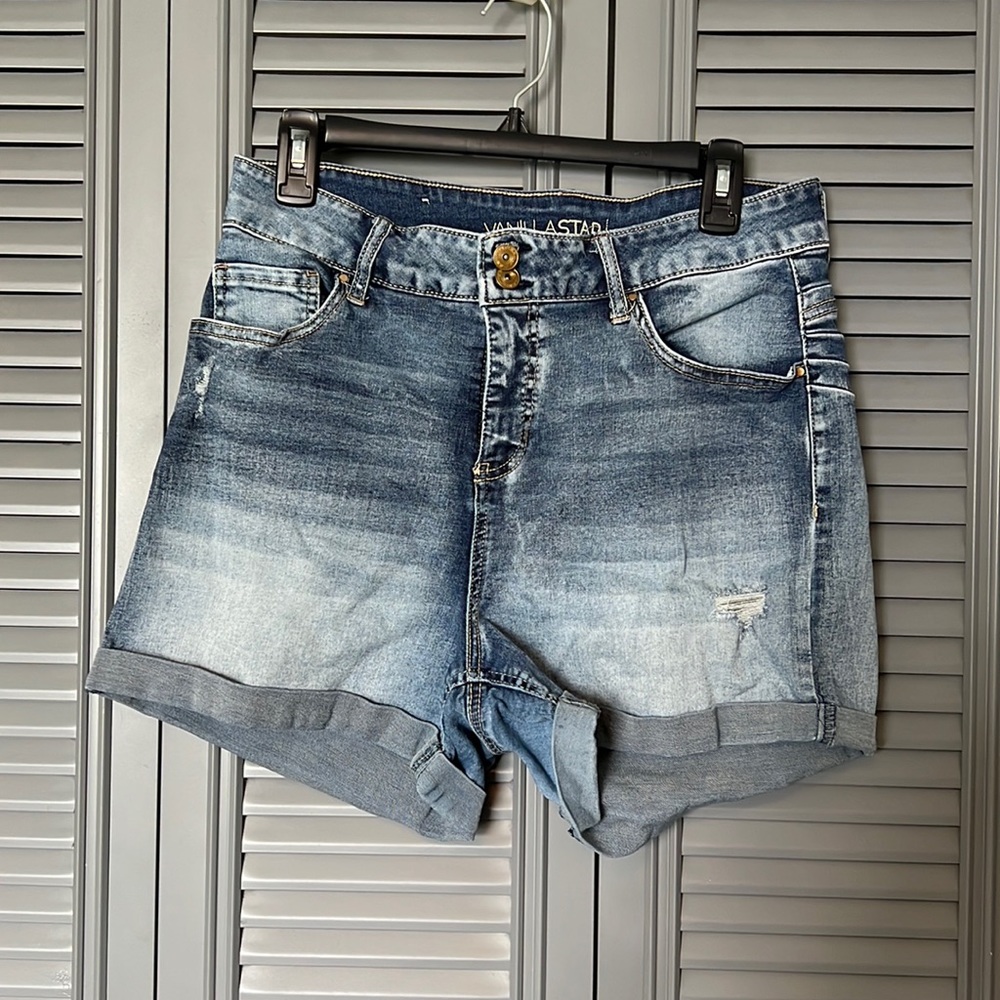 Vanilla Star : Shortie Shorts - 14